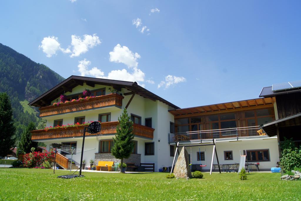 Apartments Bauernhof Dismasn Hof Längenfeld Eksteriør bilde